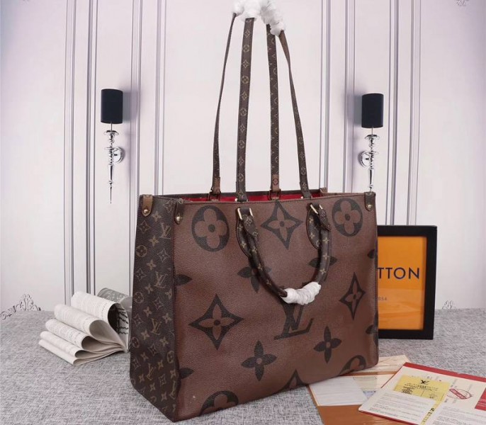 Replica Louis Vuitton Giant Canvas Onthego GM - Image 3