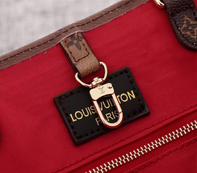Replica Louis Vuitton Giant Canvas Onthego GM - Image 6