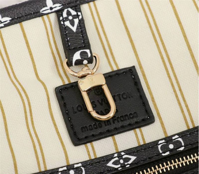 Replica Louis Vuitton Giant Neverfull MM In Cream And Caramel - Image 8