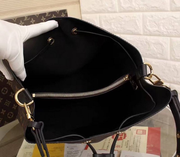 Replica Louis Vuitton Monogram Canvas NeoNoe MM In Black - Image 6