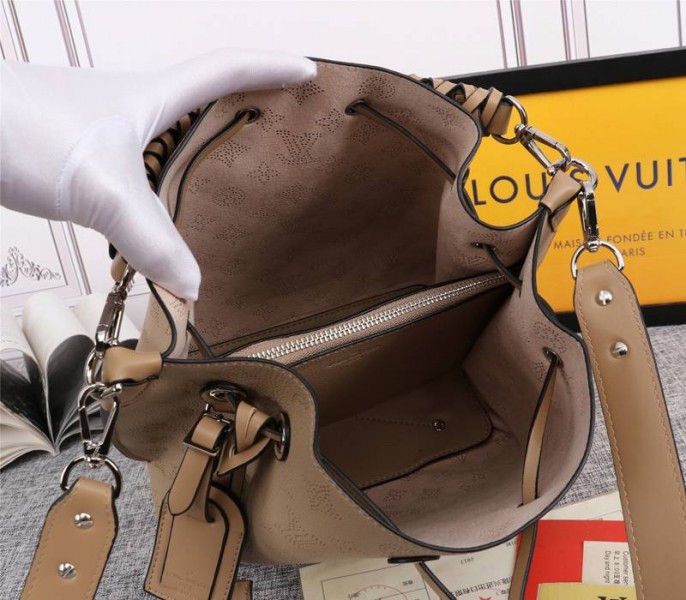 Replica Louis Vuitton Mahina Muria In Galet Gray - Image 4