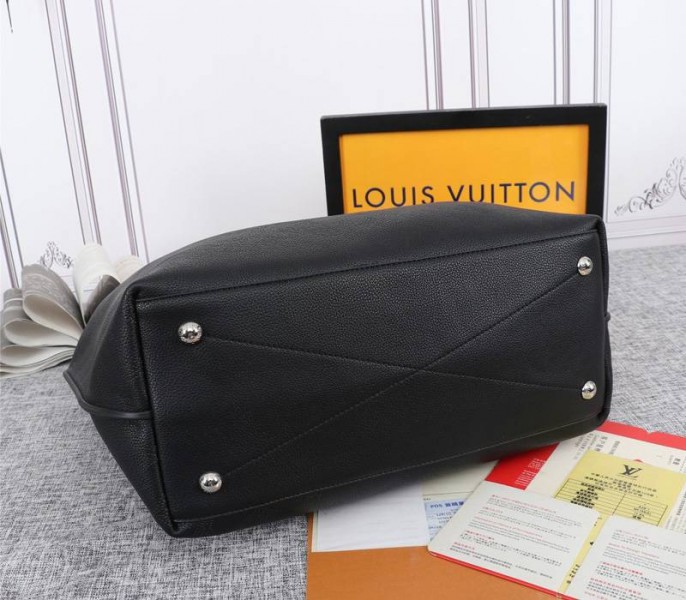 Replica Louis Vuitton Mahina Carmel In Black - Image 4