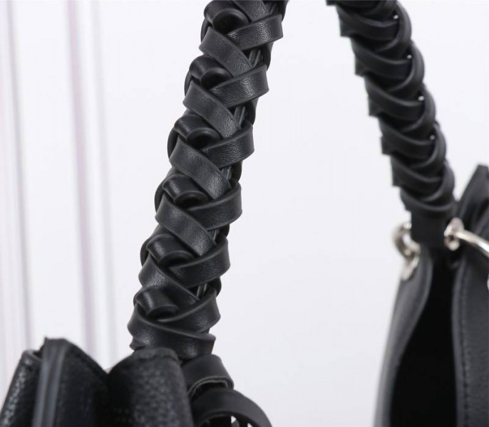 Replica Louis Vuitton Mahina Carmel In Black - Image 8