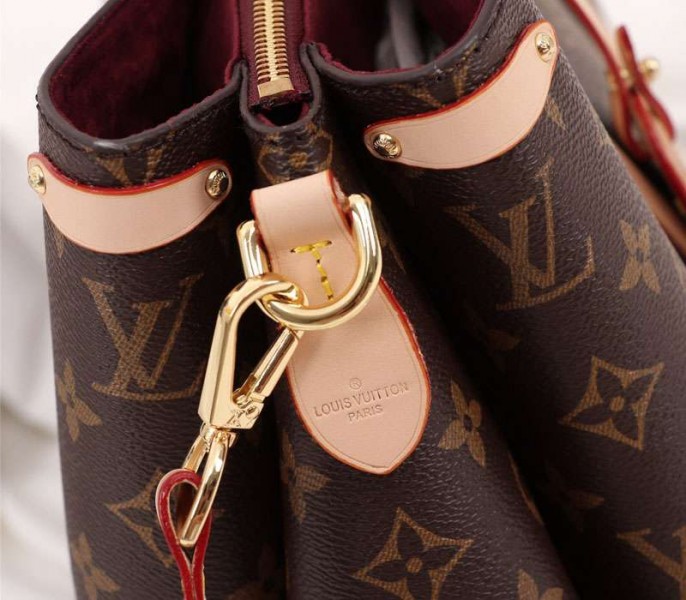 Replica Louis Vuitton Monogram Canvas Soufflot MM - Image 8