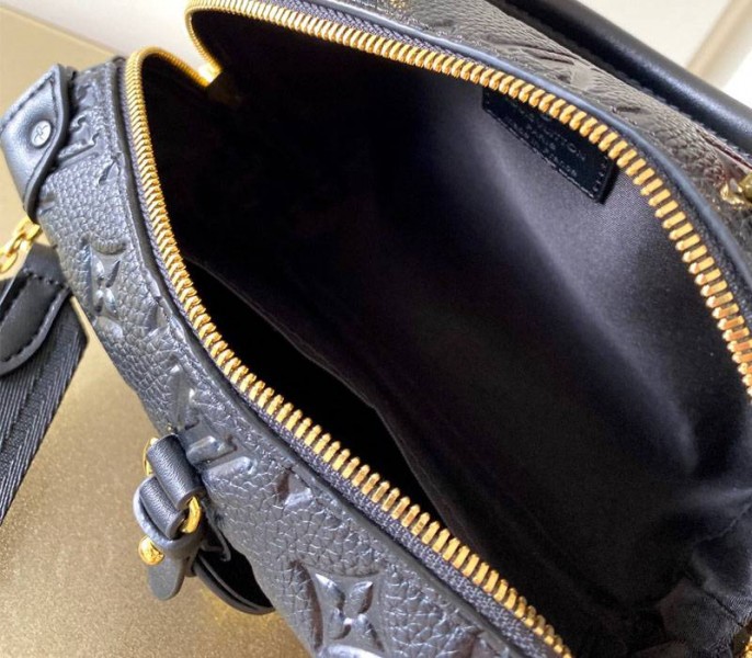 Knockoff Louis Vuitton Monogram Empreinte Petite Malle Souple Handbag In Black