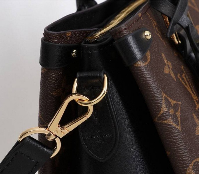 Replica Louis Vuitton Monogram Canvas Soufflot BB In Black - Image 8