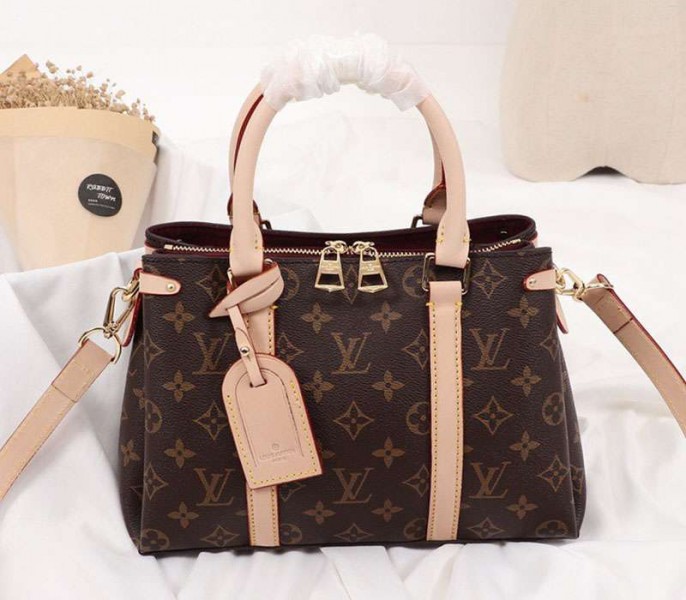 Replica Louis Vuitton Monogram Canvas Soufflot BB