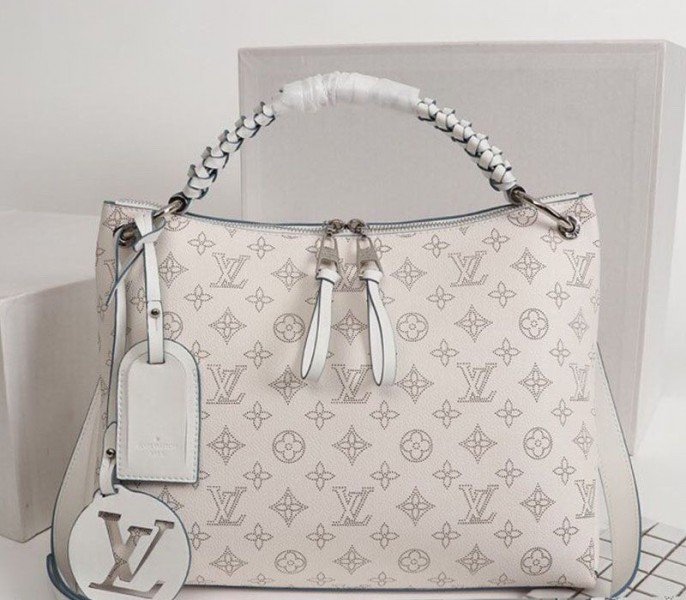 Replica Louis Vuitton Mahina Beaubourg MM In Off White