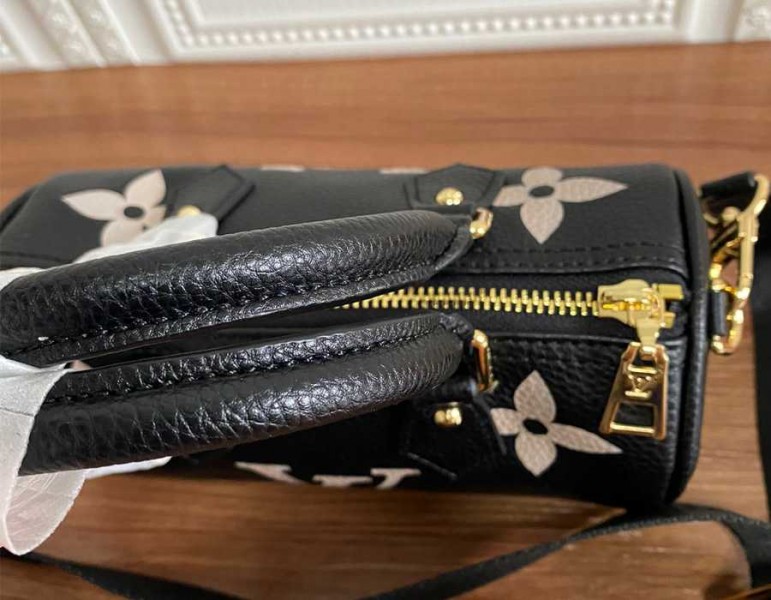Replica Louis Vuitton Monogram Empreinte Papillon BB In Black And Beige - Image 7