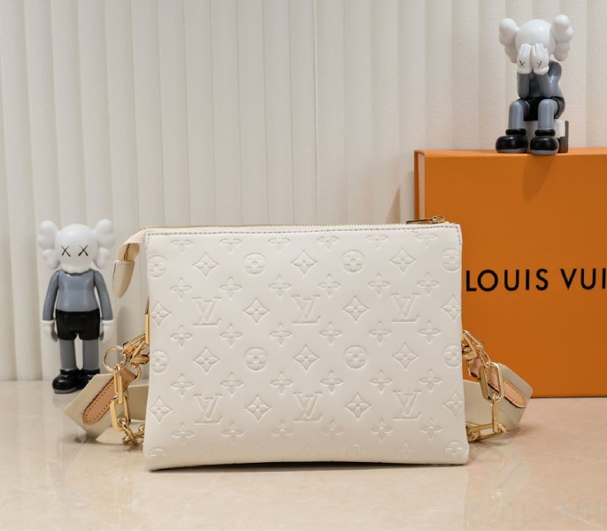 Replica Louis Vuitton Coussin PM In Cream With Jacquard Strap - Image 3