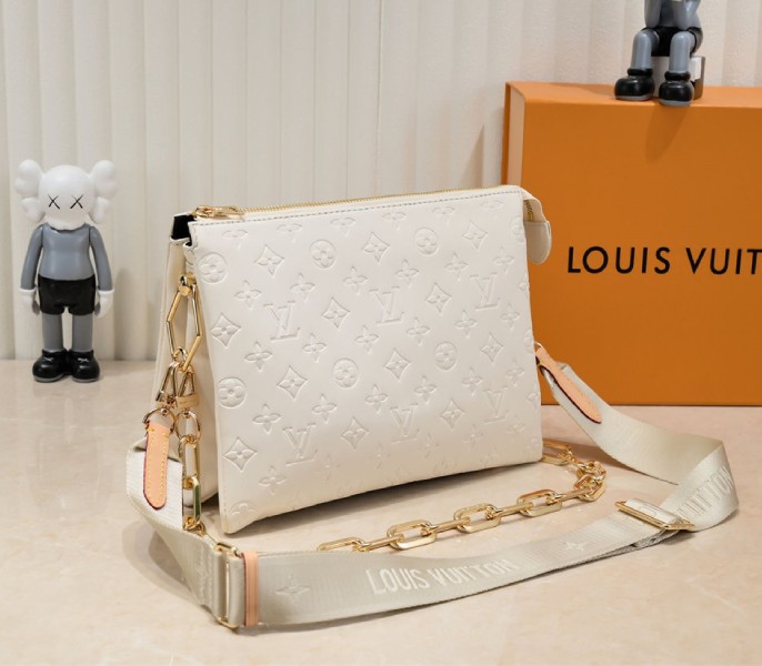 Replica Louis Vuitton Coussin PM In Cream With Jacquard Strap - Image 2