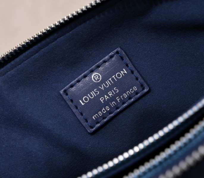 Replica Louis Vuitton Coussin PM In Navy Blue With Jacquard Strap - Image 6