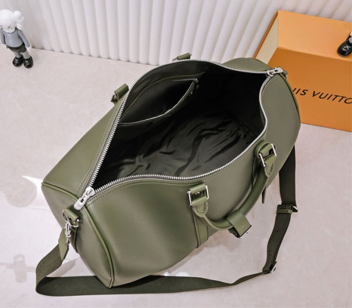 Replica Louis Vuitton Aerogram Keepall Bandouliere 50 In Khaki - Image 5