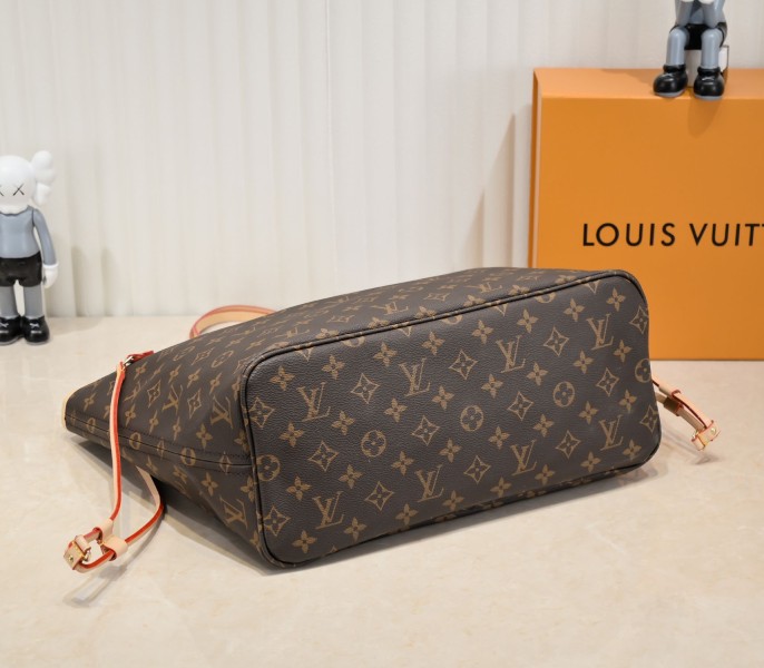 Replica Louis Vuitton Monogram Canvas Neverfull MM In Red - Image 4