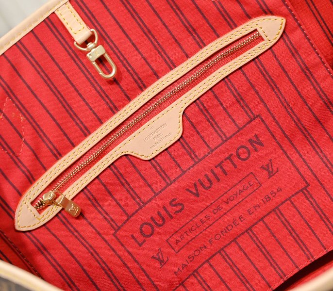 Replica Louis Vuitton Monogram Canvas Neverfull MM In Red - Image 7