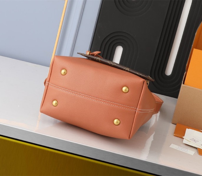 Replica Louis Vuitton Low Key PM In Cognac Brown - Image 4