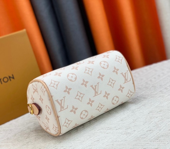 Replica Louis Vuitton Monogram Dune Canvas Speedy 20 With Strap - Image 4