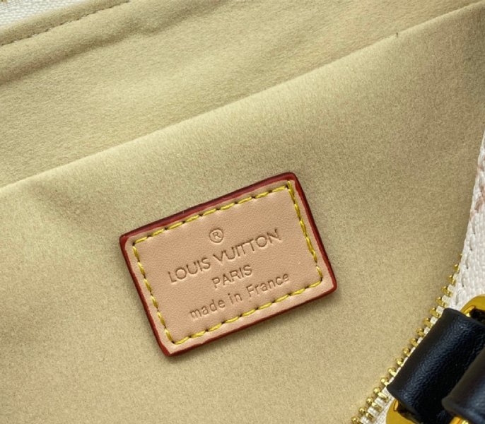 Replica Louis Vuitton Monogram Dune Canvas Speedy 20 With Strap - Image 6