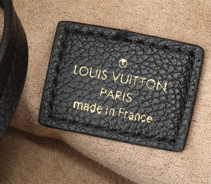 Replica Louis Vuitton Low Key PM In Black - Image 6