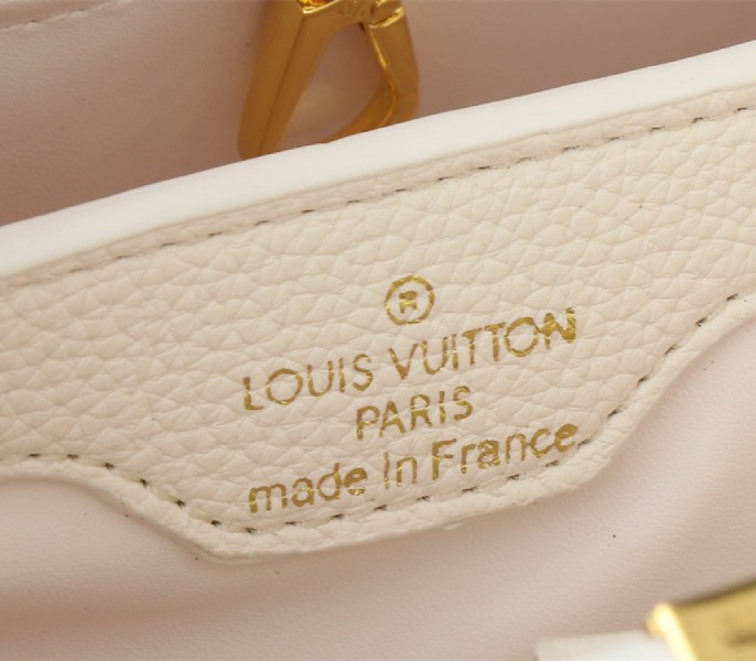Replica Louis Vuitton Capucines BB In Quartz White - Image 6