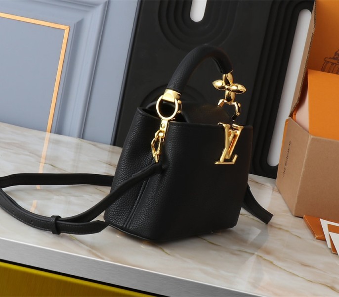 Replica Louis Vuitton Capucines Mini Capucines In Black - Image 3