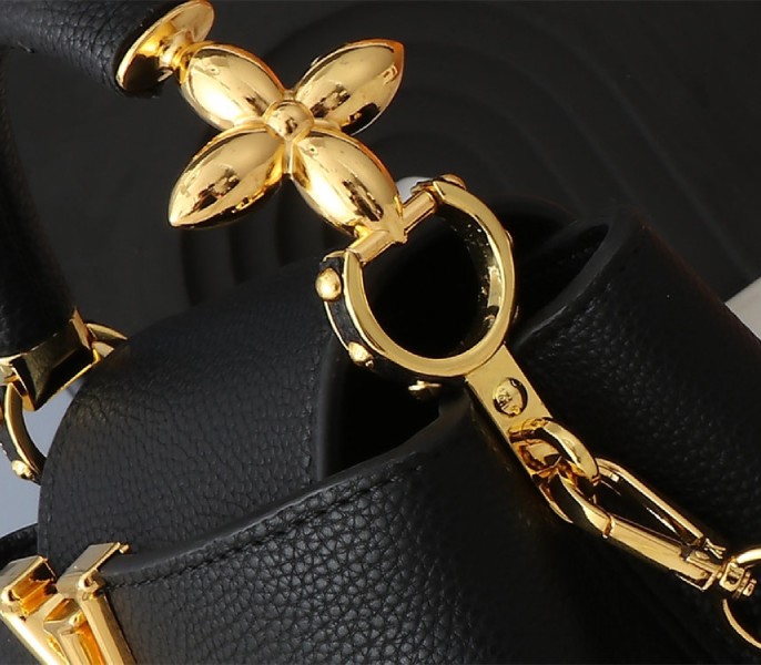 Replica Louis Vuitton Capucines Mini Capucines In Black - Image 6