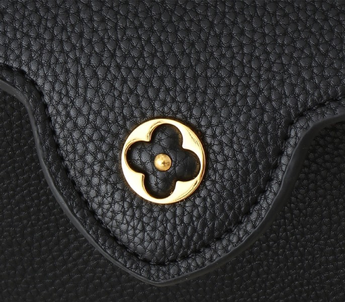 Replica Louis Vuitton Capucines Mini Capucines In Black - Image 7