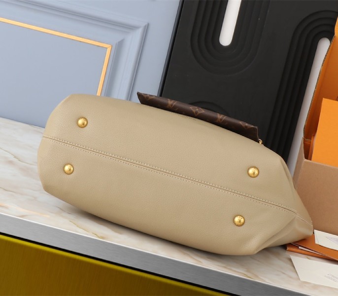 Replica Louis Vuitton Low Key Cabas MM In Galet Gray - Image 3