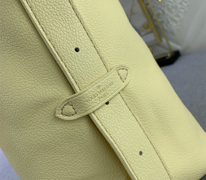 Replica Louis Vuitton Low Key MM In Urban Yellow - Image 8