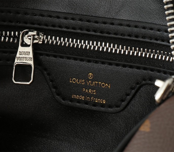 Replica Louis Vuitton Monogram Canvas Soft Speedy 30 Dark In Black - Image 9