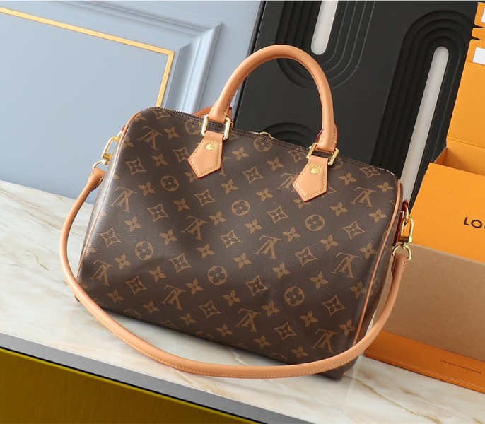 Replica Louis Vuitton Monogram Canvas Soft Speedy 30 Crafty In Red - Image 2