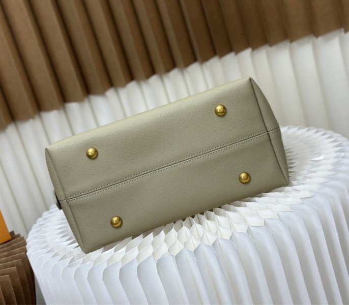 Replica Louis Vuitton Low Key MM In Limestone Gray - Image 5