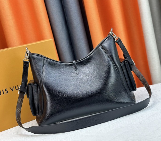 Replica Louis Vuitton CarryAll Cargo Vibe PM In Black - Image 4