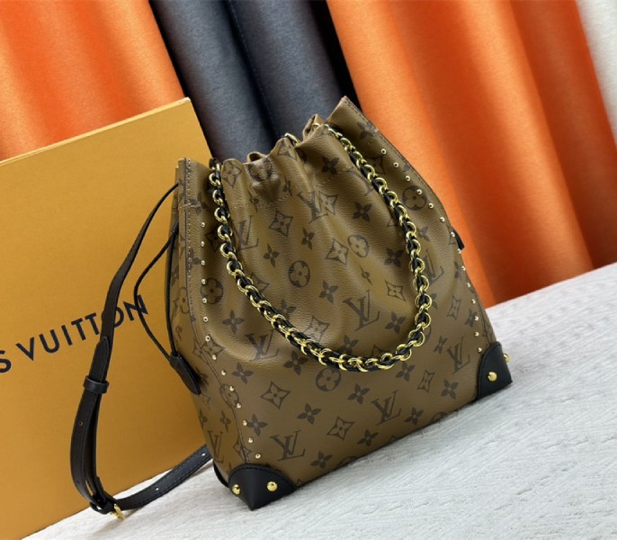 Replica Louis Vuitton Monogram Reverse Canvas Noe Trunk PM - Image 2