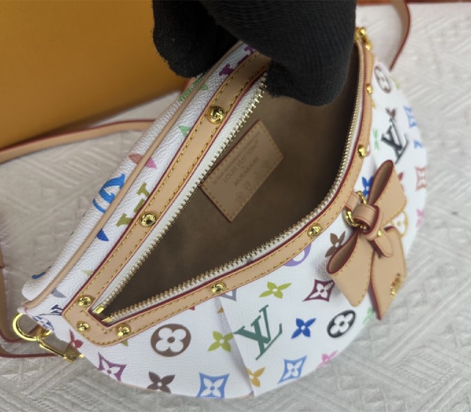 Replica Louis Vuitton X TM Multicolored High Rise In White - Image 6
