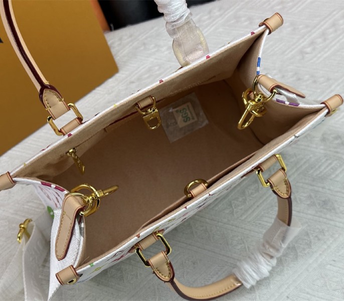 Replica Louis Vuitton X TM Multicolored Onthego PM In White - Image 6