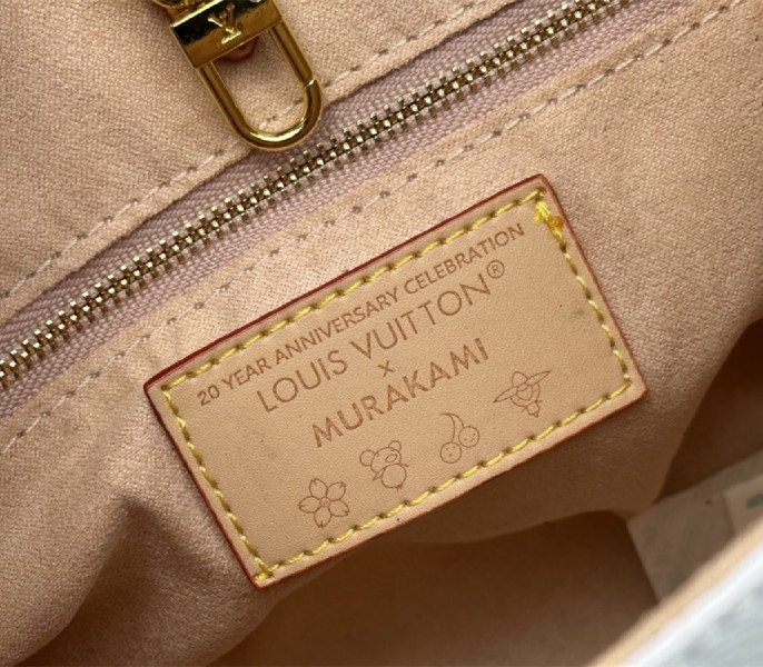 Replica Louis Vuitton X TM Multicolored Onthego PM In White - Image 7