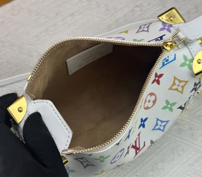 Replica Louis Vuitton X TM Multicolored Side Trunk MM In White - Image 6