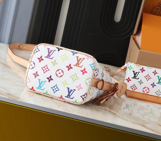 Replica Louis Vuitton X TM All IN BB - Image 4