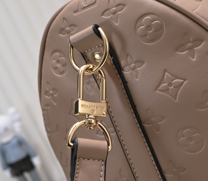 Replica Louis Vuitton Monogram Empreinte Keepall Bandouliere 45 In Tourterelle Gray - Image 8