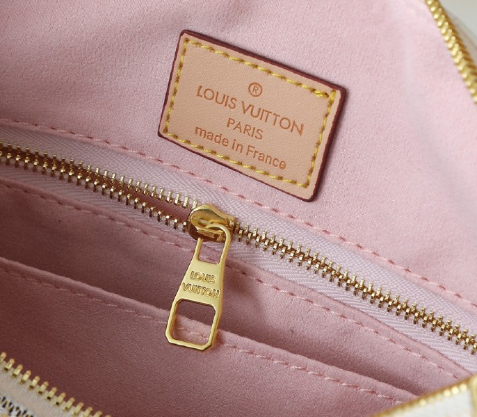 Replica Louis Vuitton Damier Azur Slouchy PM - Image 6