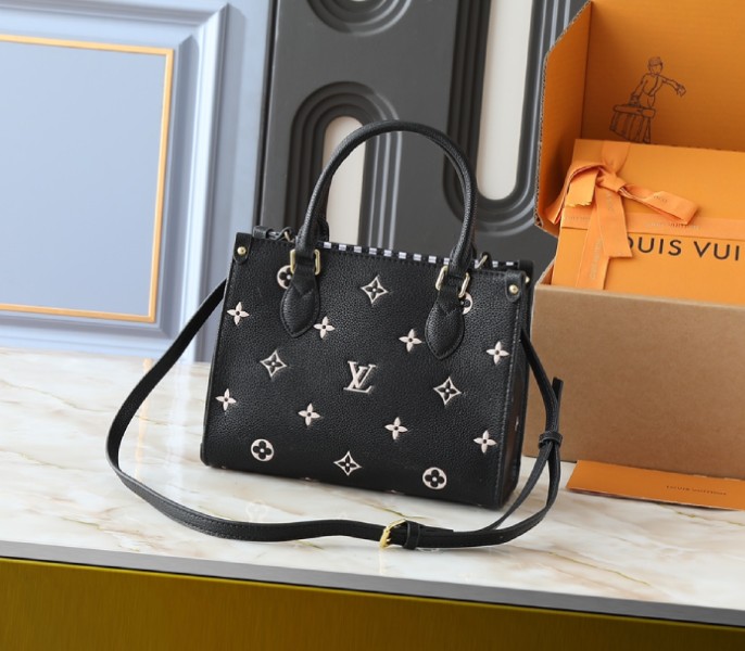 Replica Louis Vuitton OnTheGo PM Eden In Black - Image 3