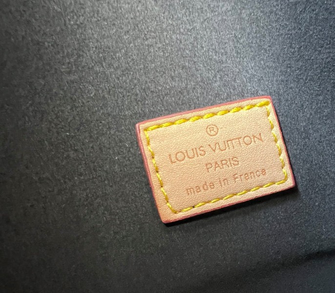 Replica Louis Vuitton Monogram Reverse Canvas Lucky Trunk - Image 7