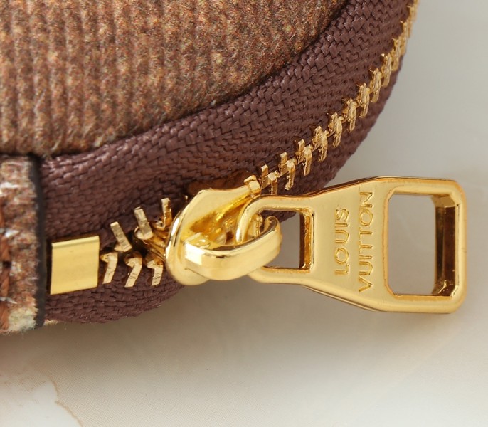 Replica Louis Vuitton Flight Mode Onthego PM Voyage - Image 7