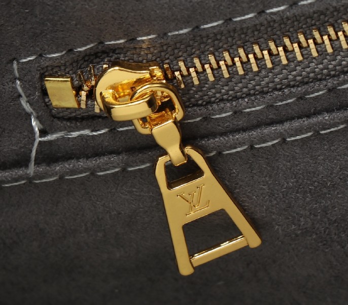 Replica Louis Vuitton Monogram Ink OnTheGo MM In Trianon Gray - Image 7