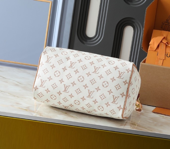 Replica Louis Vuitton Monogram Dune Canvas Speedy Soft 30 Lucky - Image 4
