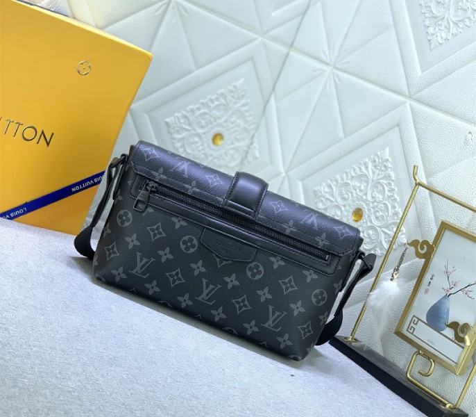 Replica Louis Vuitton Monogram Eclipse S-Cape Messenger - Image 3