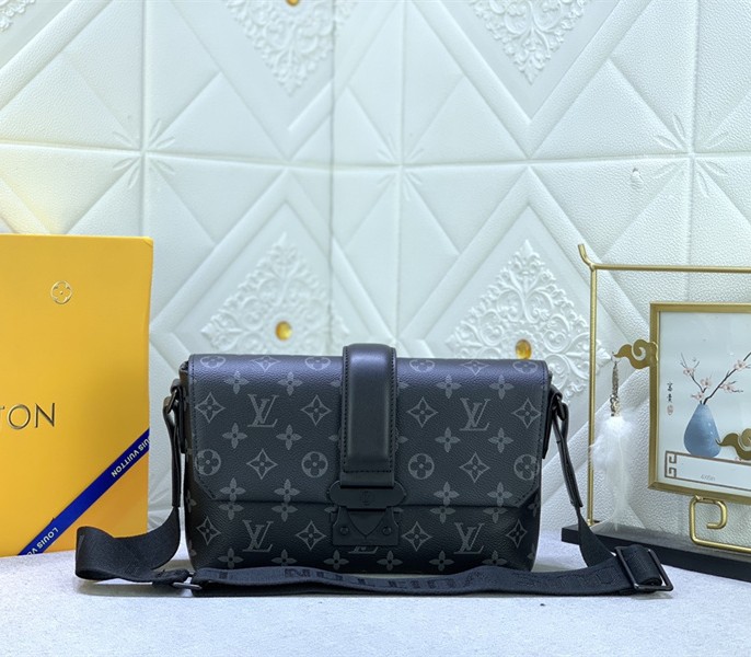 Replica Louis Vuitton Monogram Eclipse S-Cape Messenger