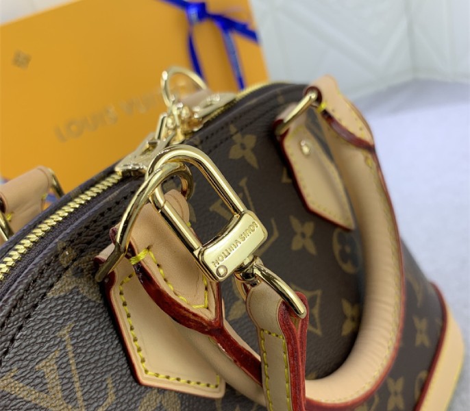 Replica Louis Vuitton Monogram Canvas Alma BB - Image 8