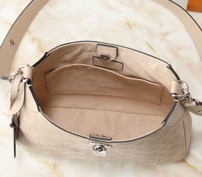 Replica Louis Vuitton Mahina All Around MM In Galet Gray M14617 - Image 5